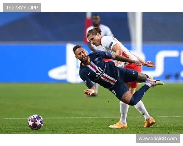 法甲进攻战术多样化趋势及球队应对措施